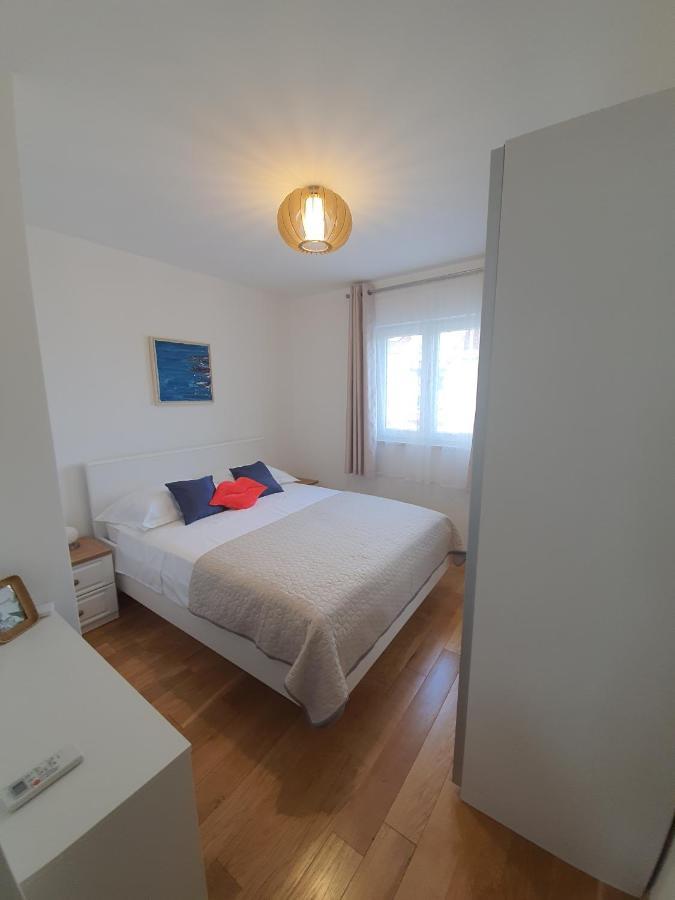 Mariposa Makarska 83M2 New Apartment With Garage ภายนอก รูปภาพ